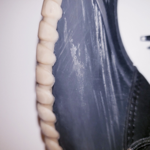 Baretraps Black Zipper Winter Boots - Picture 4 of 7